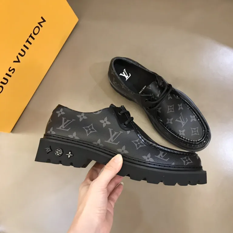 Louis Vuitton Shoe 